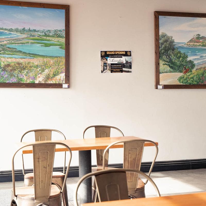 Restaurant seating